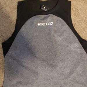 Nike Pro Women's training top, Large